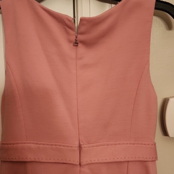 Lilly Pulitzer Pink Sheath Dress w/ Scallop Detail & Belt Size 4 - Picture 9 of 10